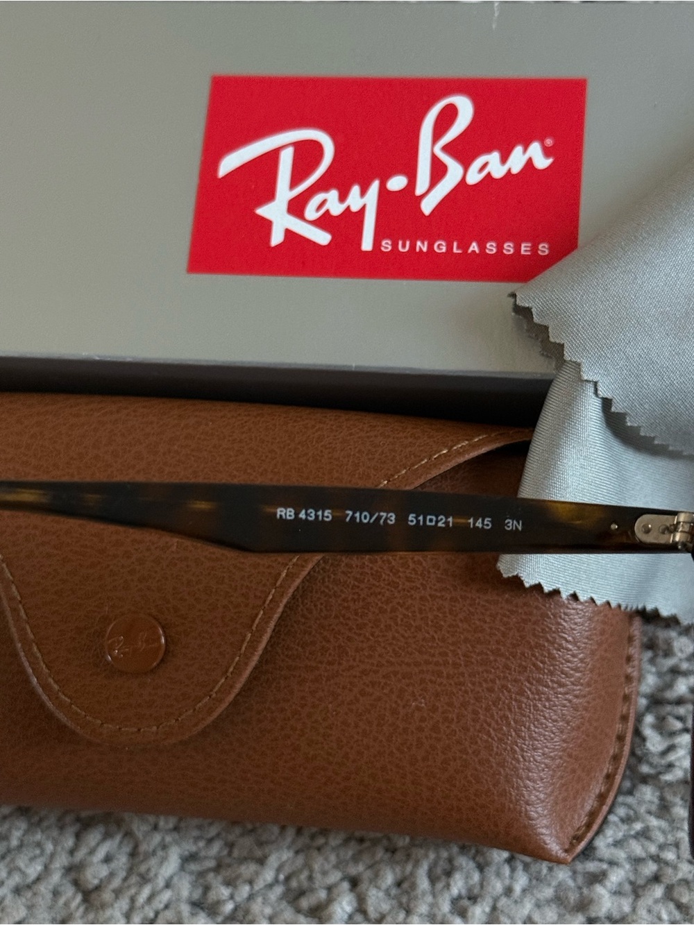Ray-Ban Tortoiseshell Brown Frame Sunglasses - Picture 3 of 5